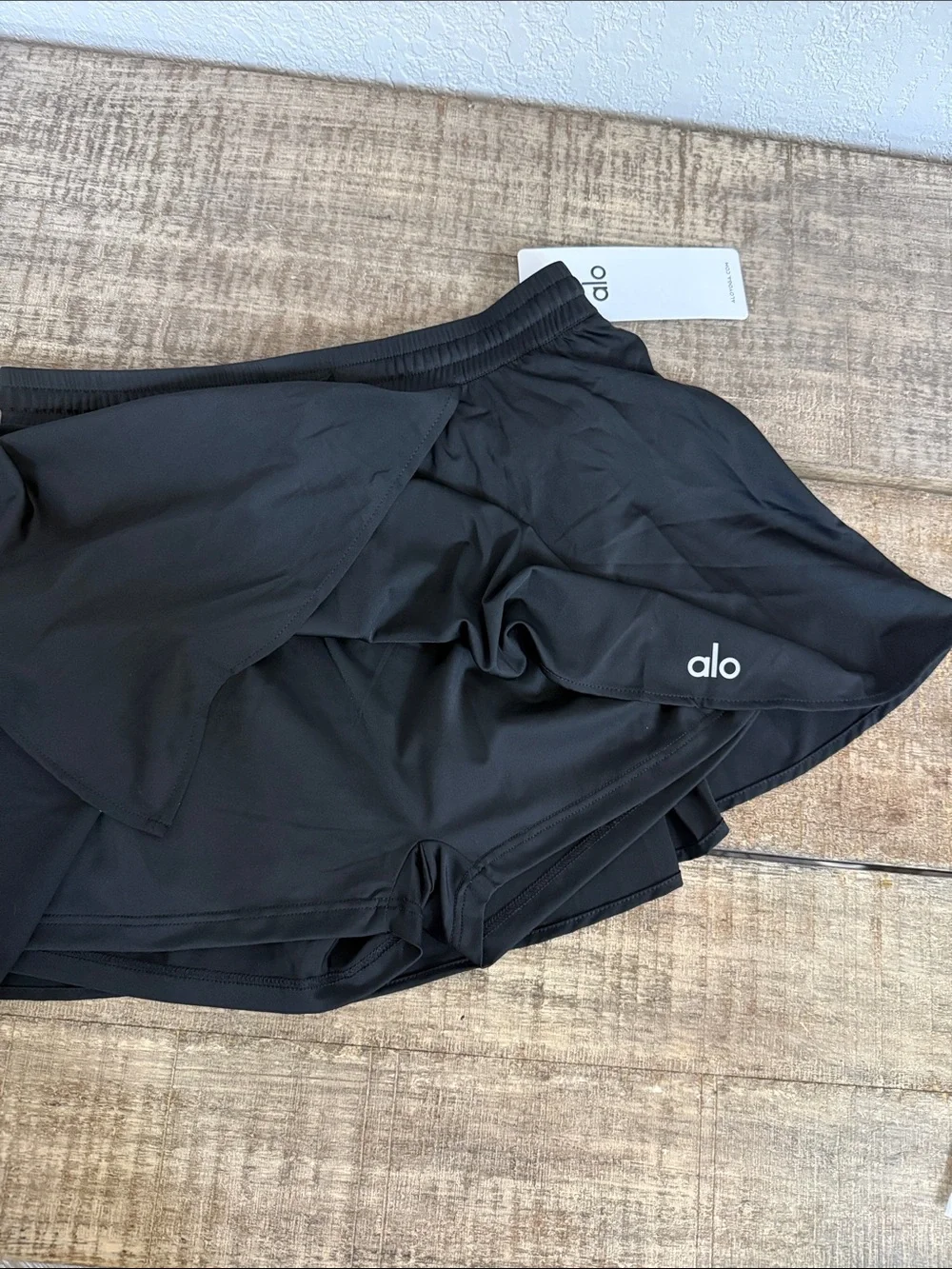 ALO Yoga Black Athletic Skirt with Built-In Shorts